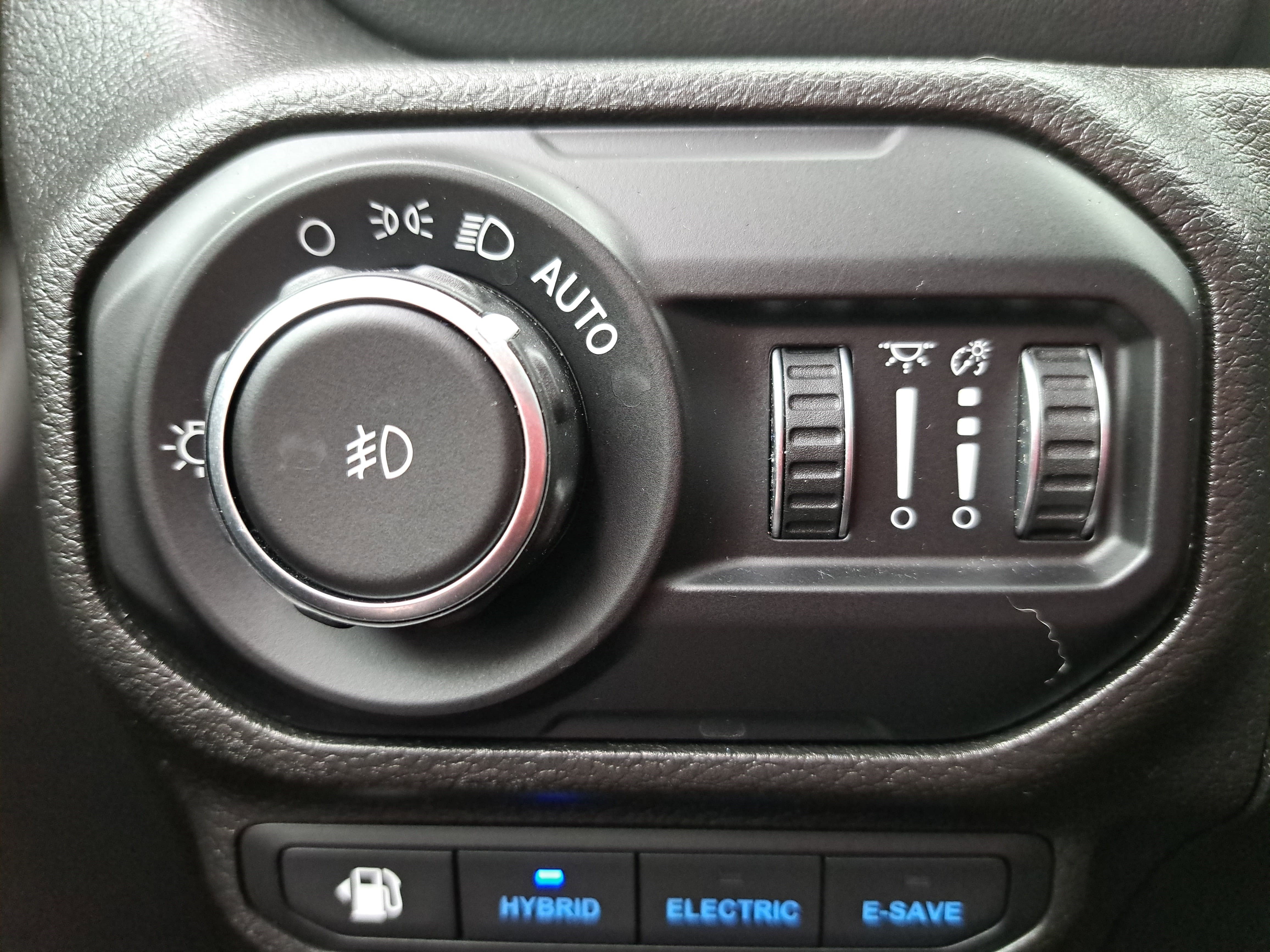 Used 2021 Jeep Wrangler Unlimited Rubicon 4xe w/ Steel Bumper Group image 25