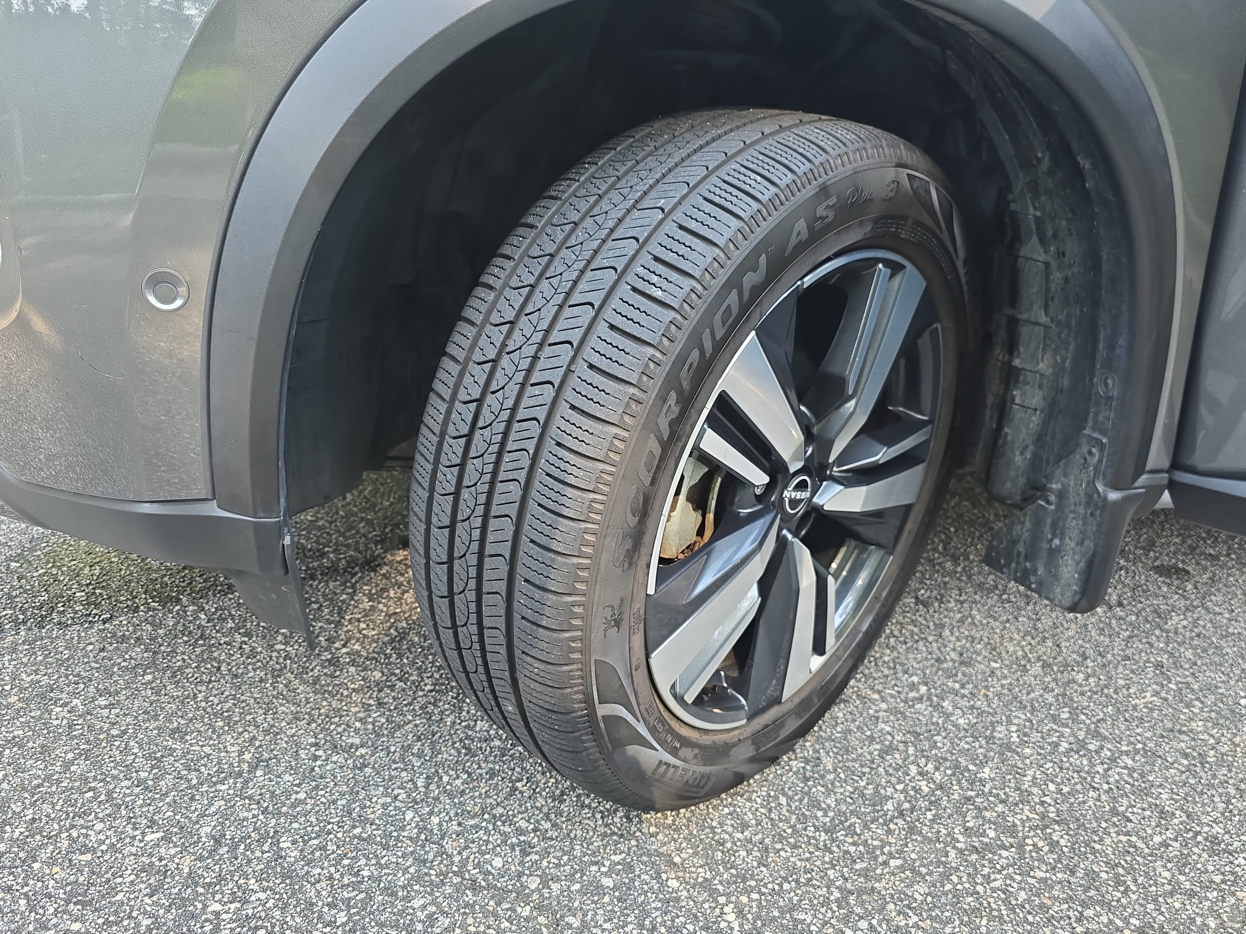 Used 2023 Nissan Rogue SL w/ SL Premium Package FWD image 32
