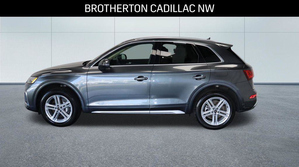 Used 2023 Audi Q5 e Premium Plus w/ Premium Plus Package AWD/4WD image 2