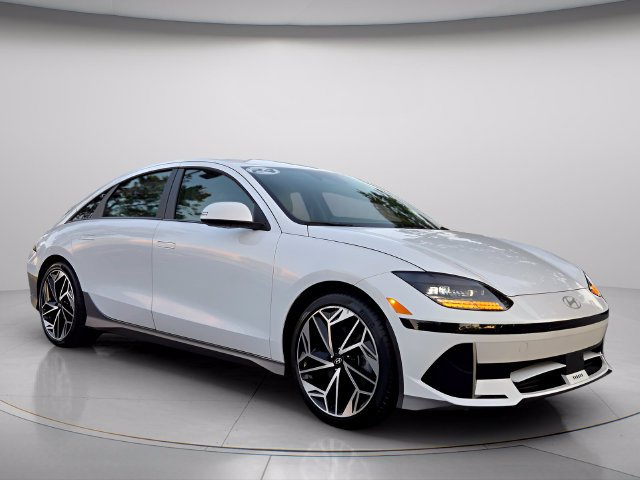 Used 2023 Hyundai Ioniq 6 SEL w/ Cargo Package RWD image 9