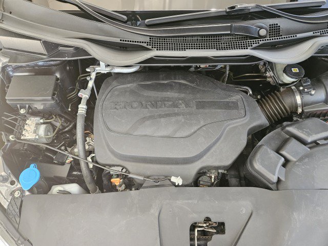 Used 2018 Honda Odyssey EX image 7