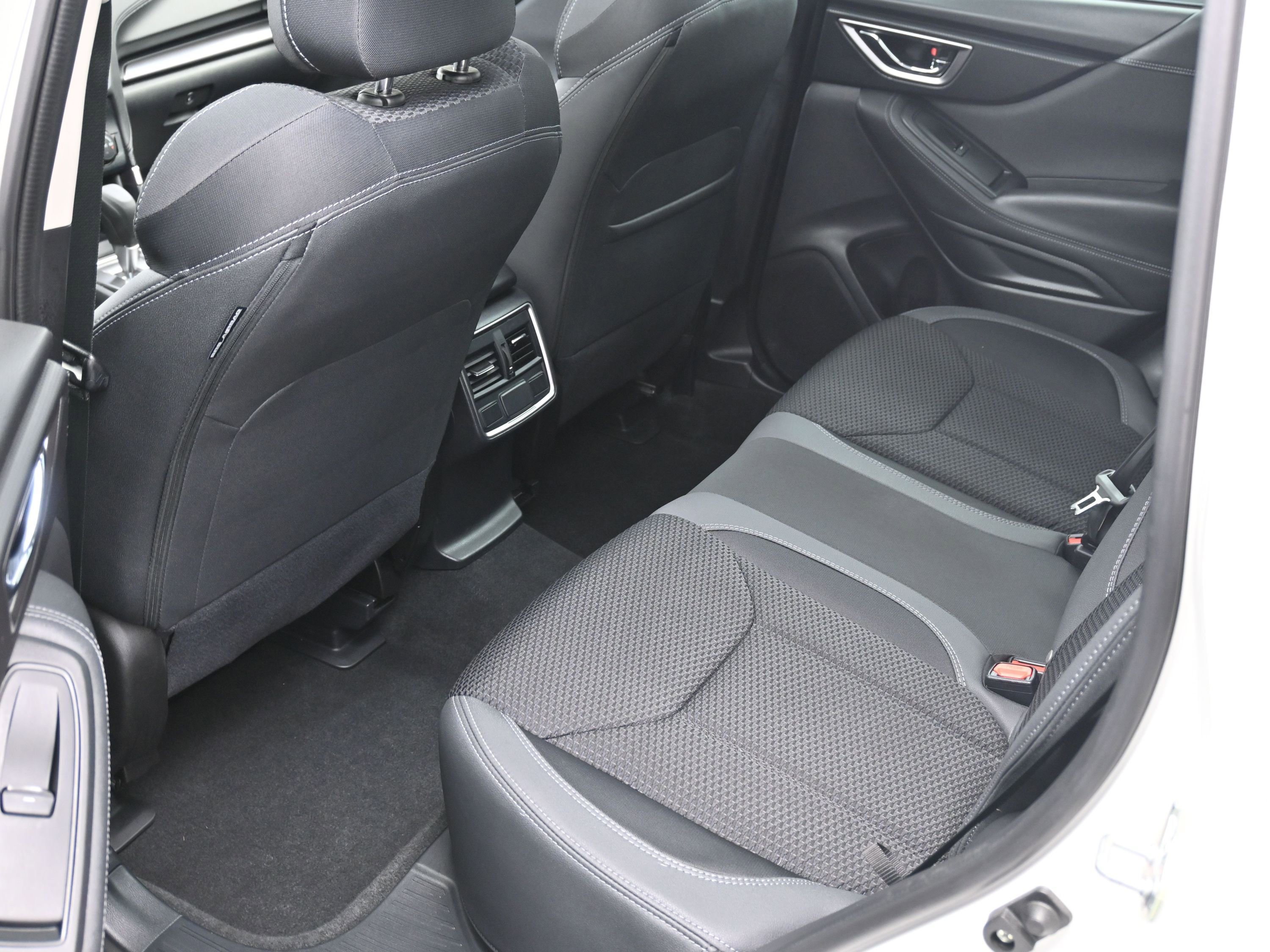 Used 2023 Subaru Forester Premium image 20