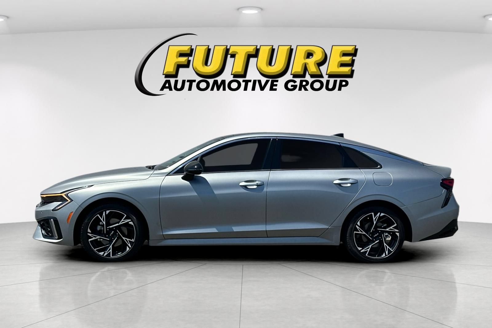 Certified 2025 Kia K5 GT-Line w/ GT-Line Premium Package FWD image 7