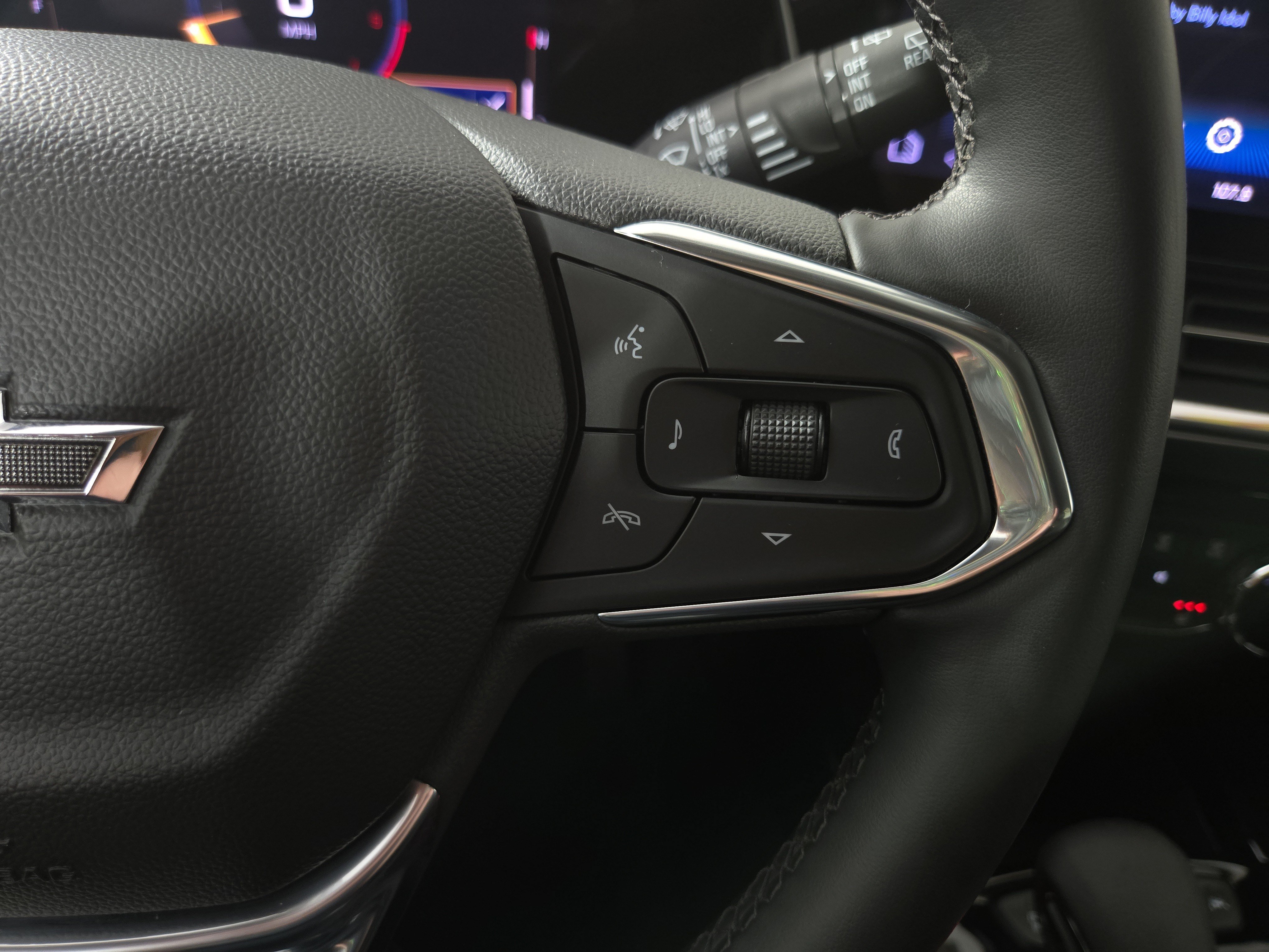 Certified 2024 Chevrolet Trax ACTIV w/ Driver Confidence Package FWD image 16
