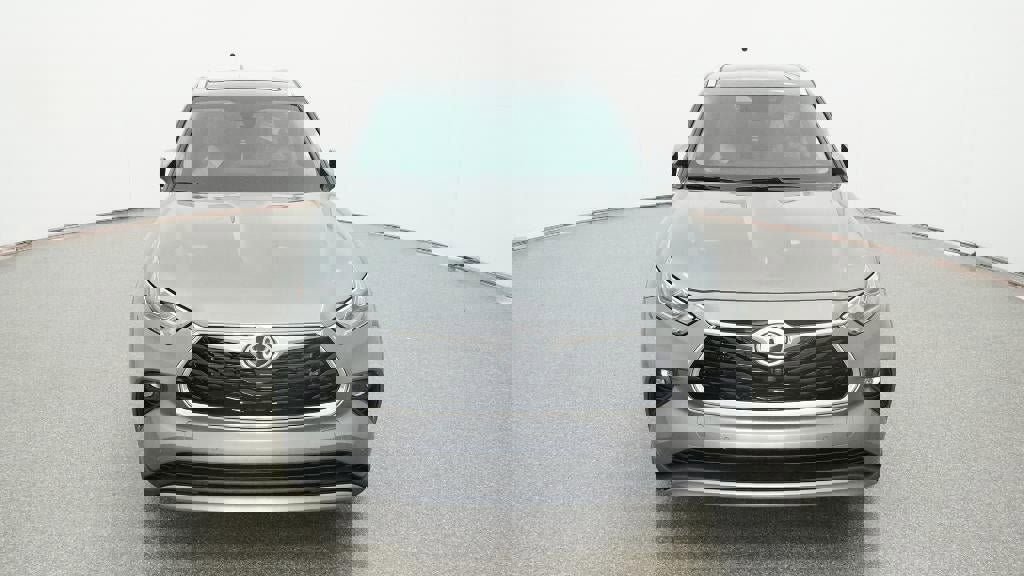 New 2026 Toyota Highlander Platinum image 15