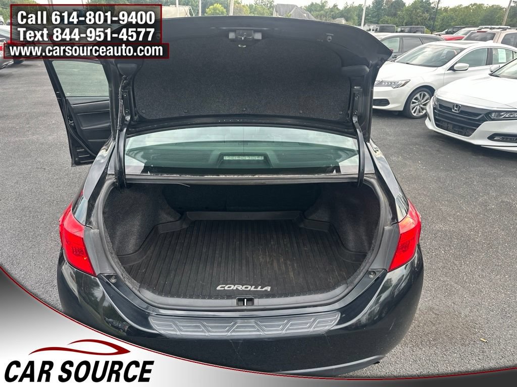 Used 2017 Toyota Corolla LE FWD image 15