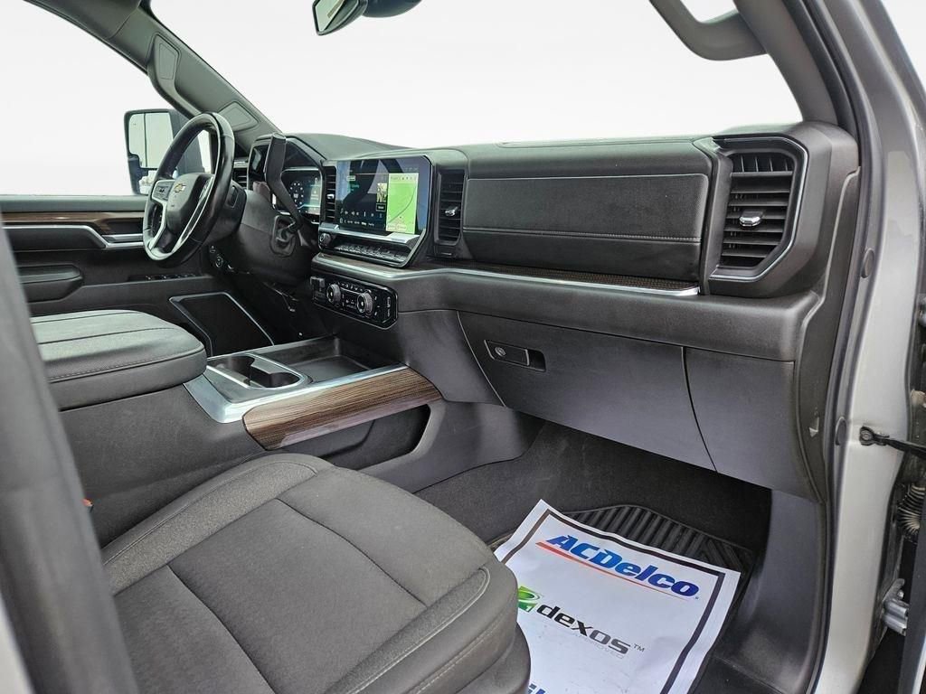 Used 2025 Chevrolet Silverado 2500 LT w/ All Star Edition image 37