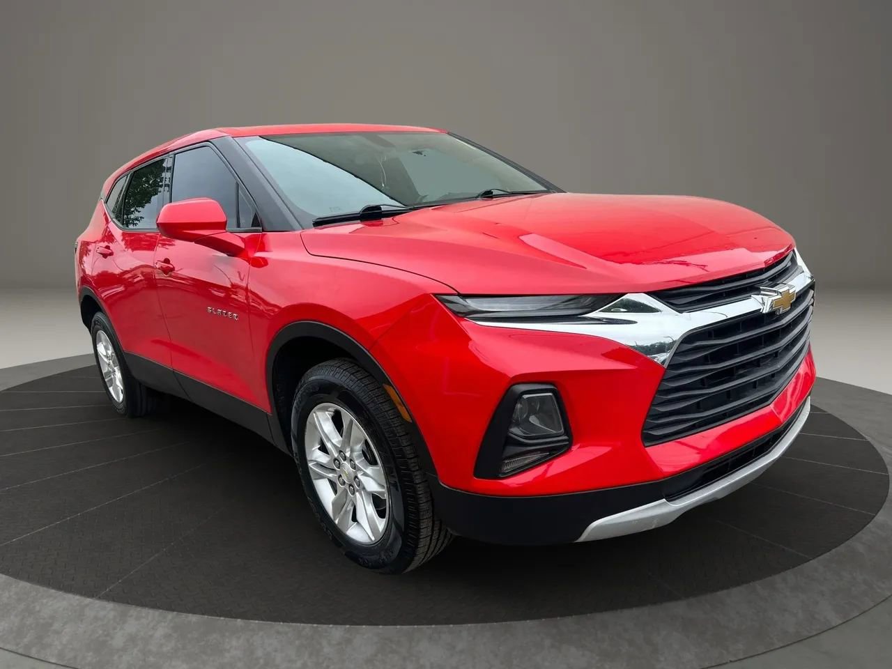 Used 2020 Chevrolet Blazer LT w/ LPO, Floor Liner Package FWD image 3