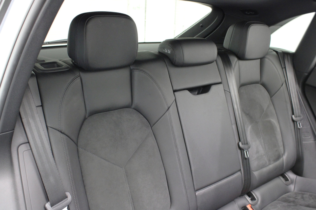 Used 2017 Porsche Macan S image 44