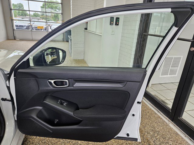 Used 2024 Honda Civic Sport image 14