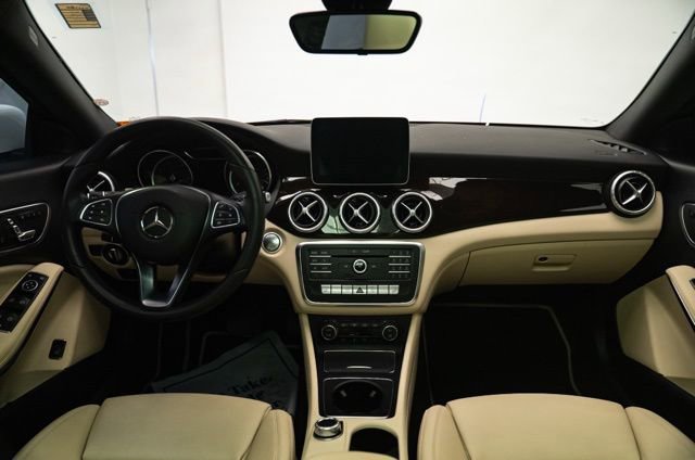 Used 2018 Mercedes-Benz CLA 250 4MATIC image 18