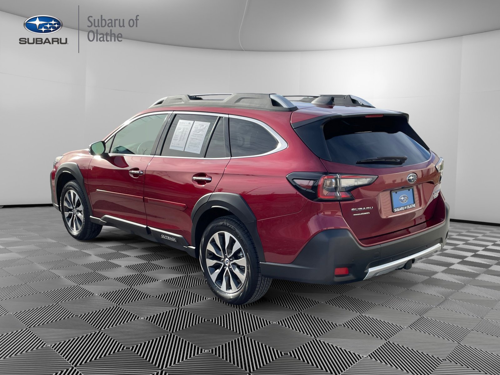 Certified 2025 Subaru Outback Touring image 9