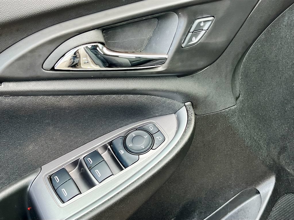 Used 2024 Chevrolet Malibu LS FWD image 17
