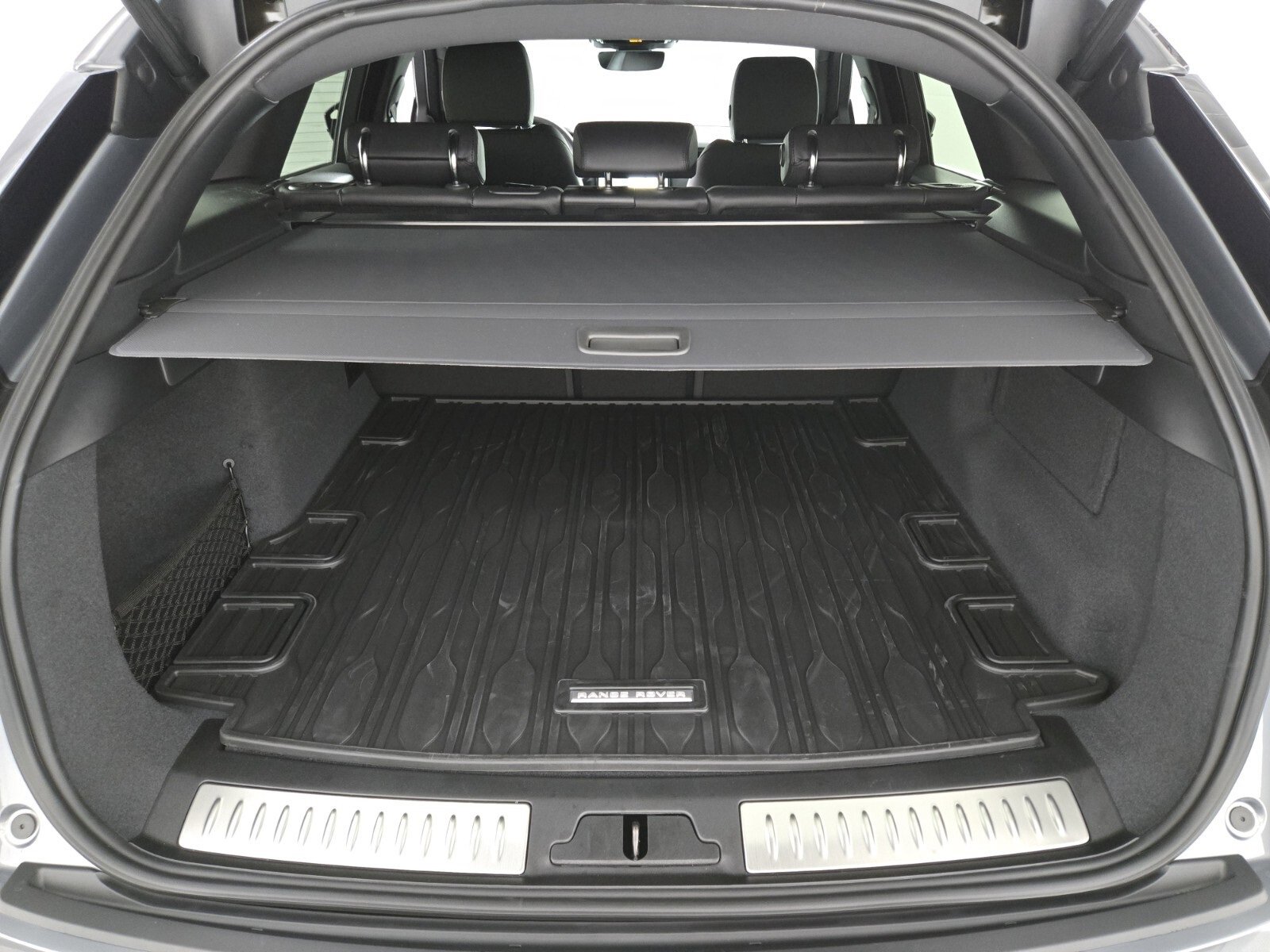 New 2026 Land Rover Range Rover Velar S image 13