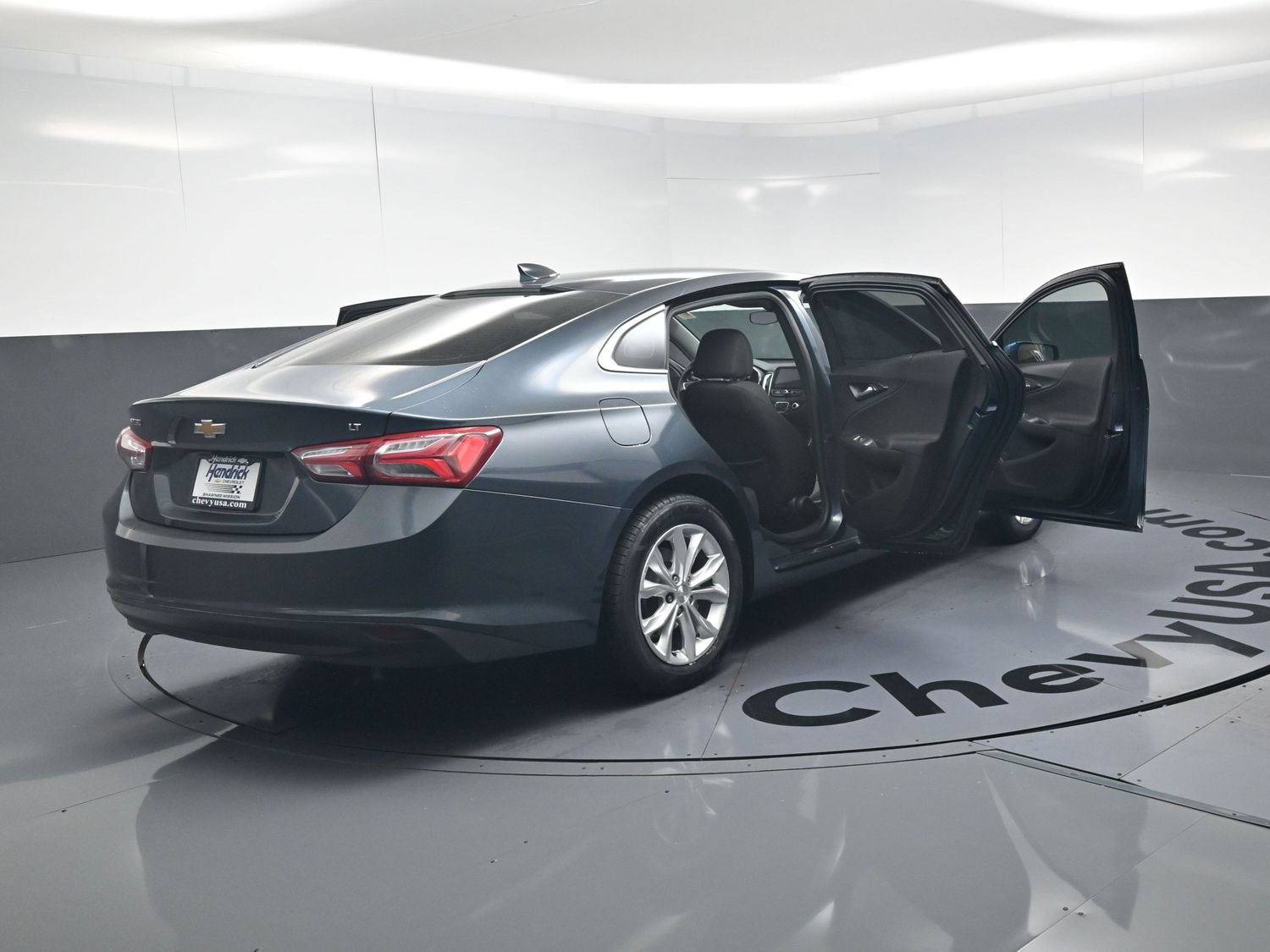 Used 2019 Chevrolet Malibu LT FWD image 26