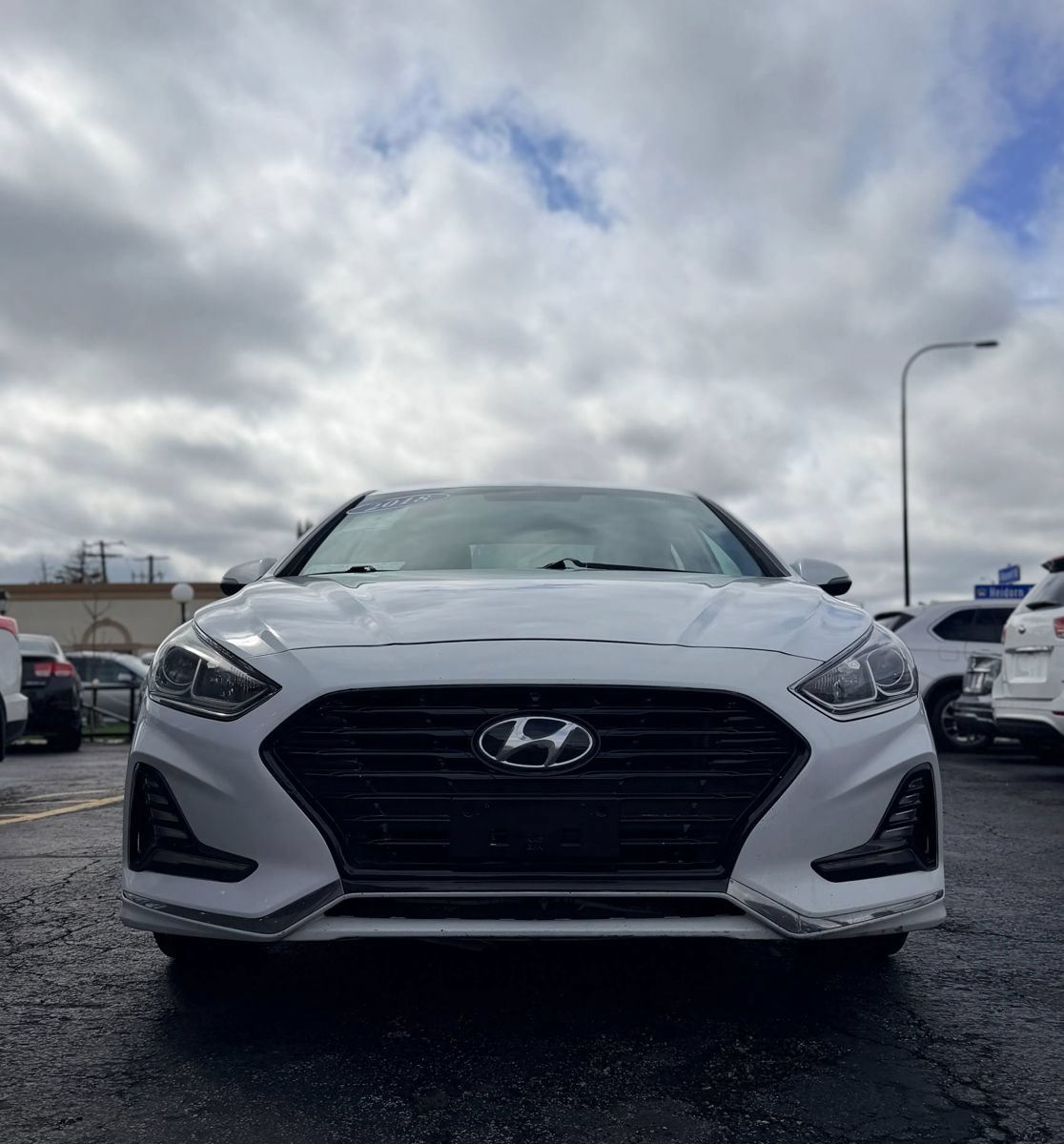Used 2018 Hyundai Sonata SEL FWD image 2