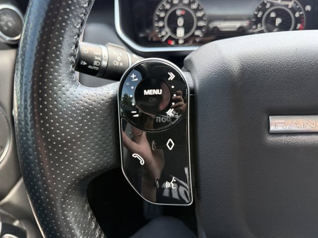Used 2019 Land Rover Range Rover Sport HSE AWD/4WD image 22