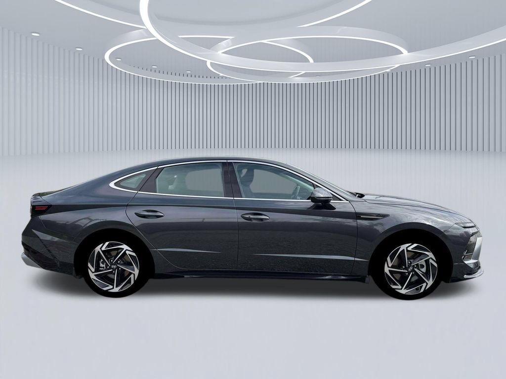 New 2026 Hyundai Sonata SEL FWD image 9
