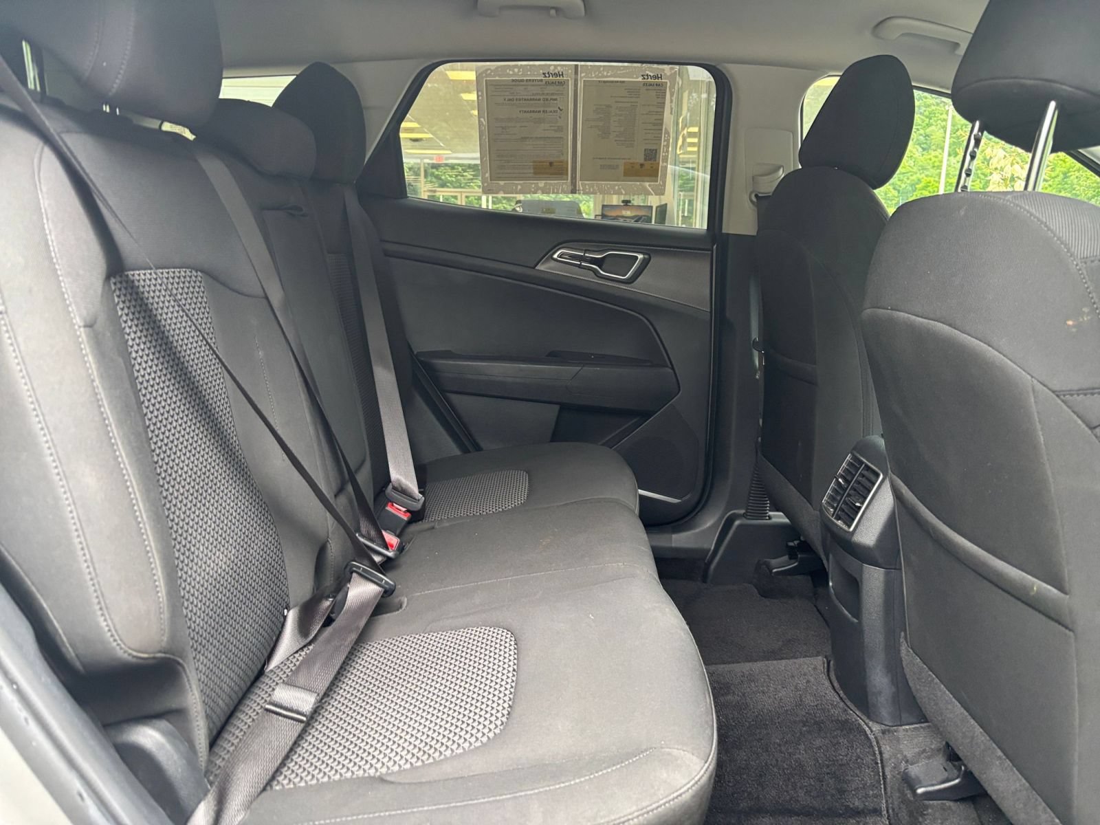 Used 2025 Kia Sportage LX FWD image 37