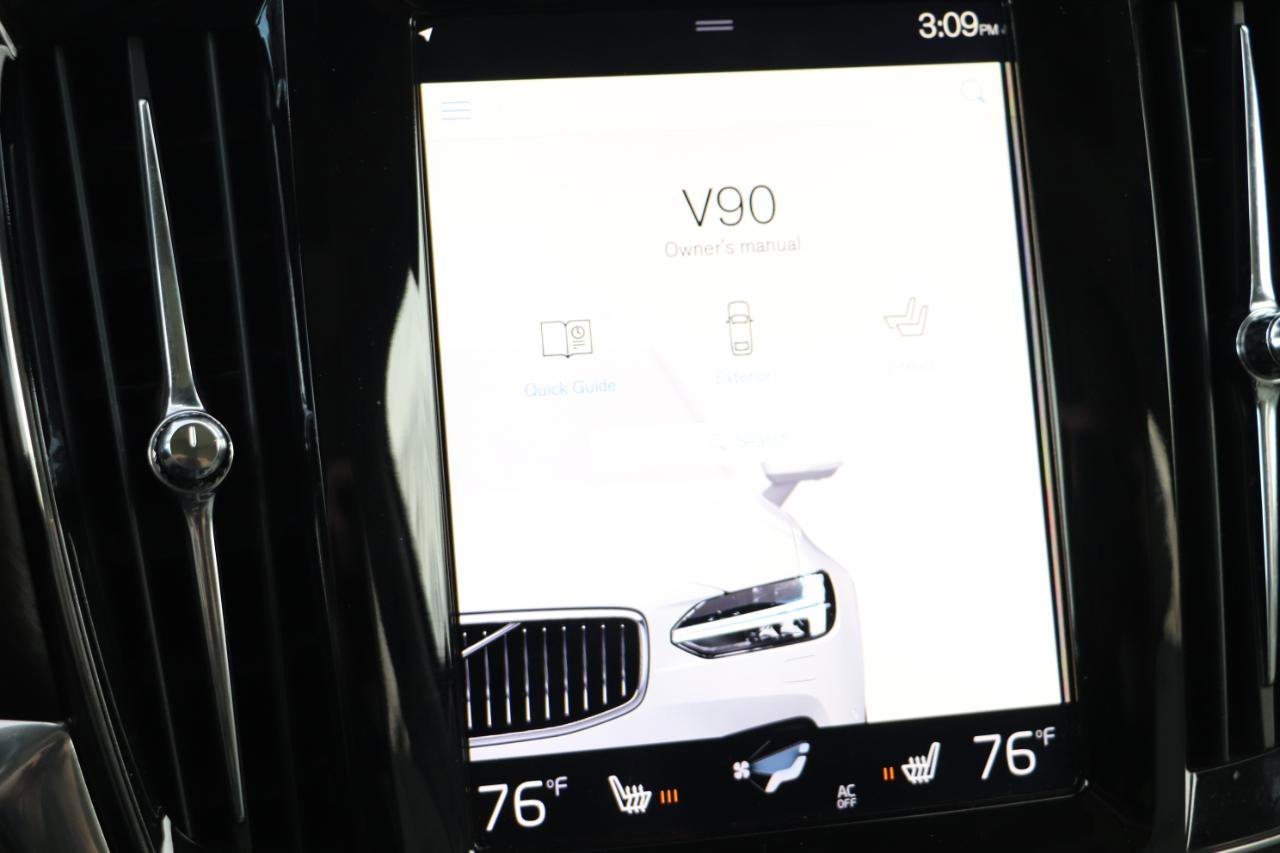 Used 2017 Volvo V90 T6 Cross Country image 33