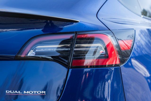Used 2023 Tesla Model 3 Performance image 14