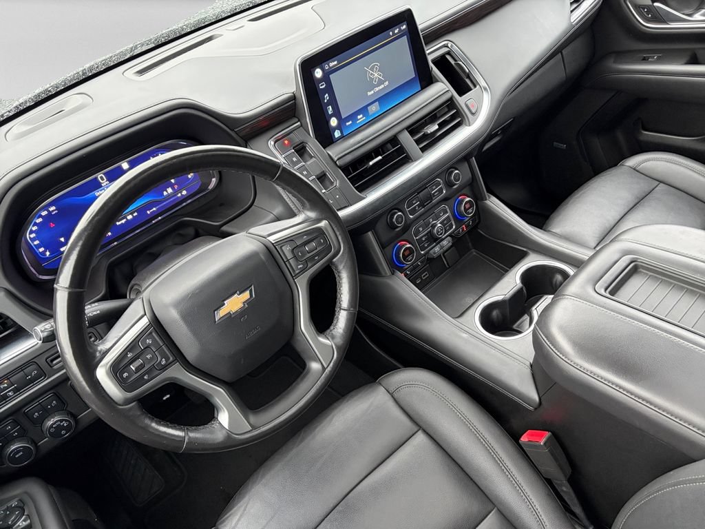 Used 2022 Chevrolet Tahoe LT w/ Luxury Package AWD/4WD image 14