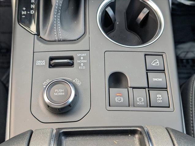 Used 2023 Toyota Highlander XSE image 12