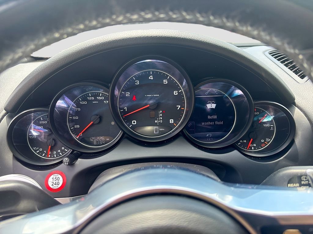Used 2016 Porsche Cayenne AWD/4WD image 39