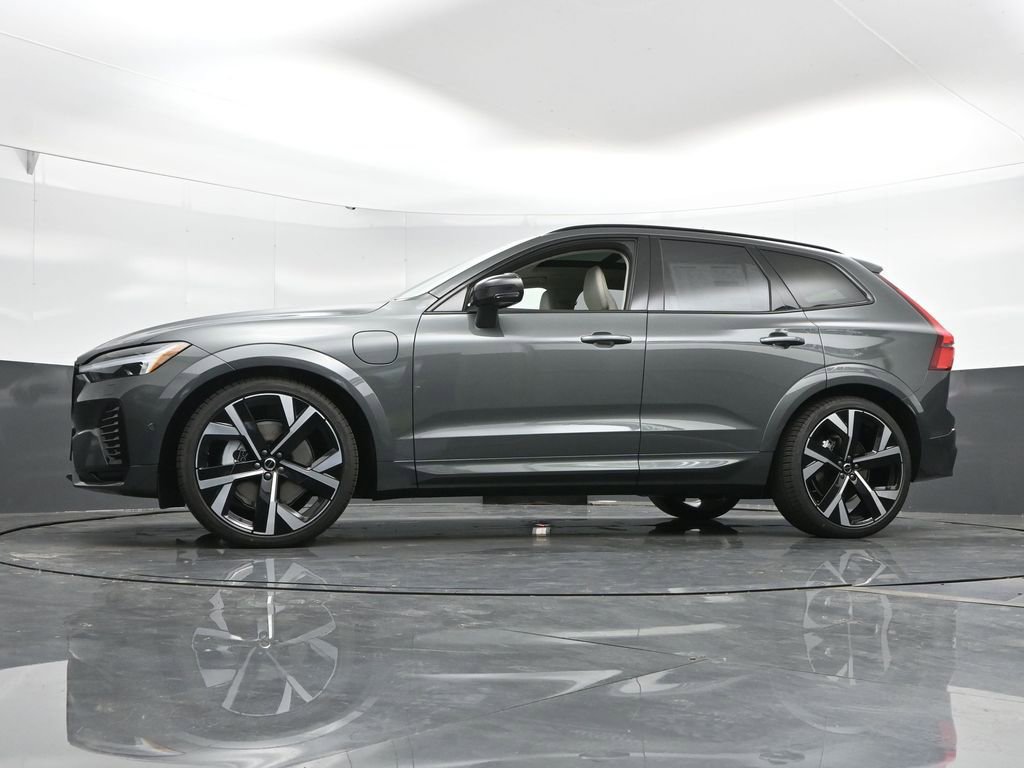 New 2026 Volvo XC60 T8 Ultra image 43