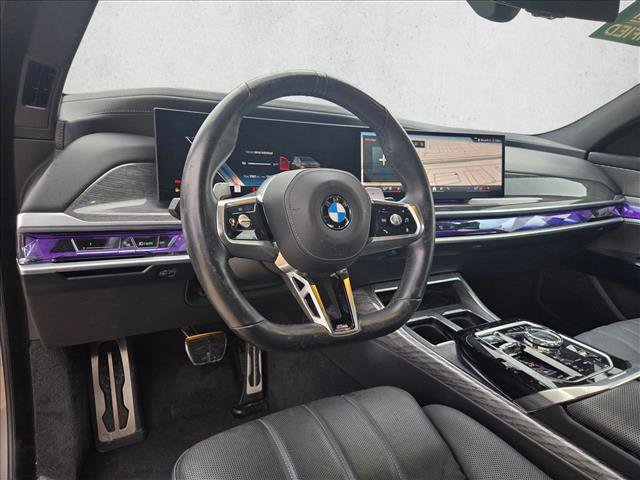 Used 2024 BMW 740i RWD image 10