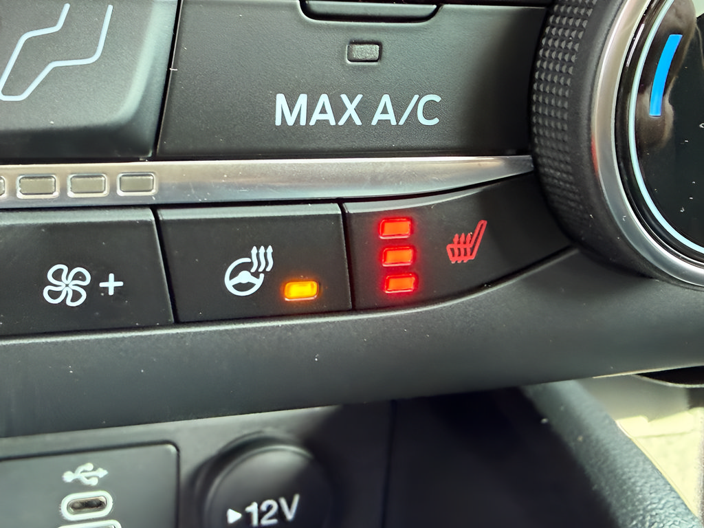 New 2026 Ford Escape Active w/ Cold Weather Package AWD/4WD image 12