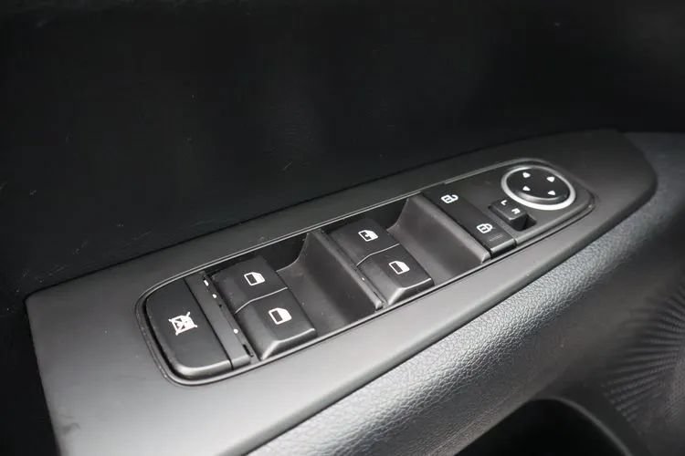 Used 2024 Kia Forte LXS FWD image 20