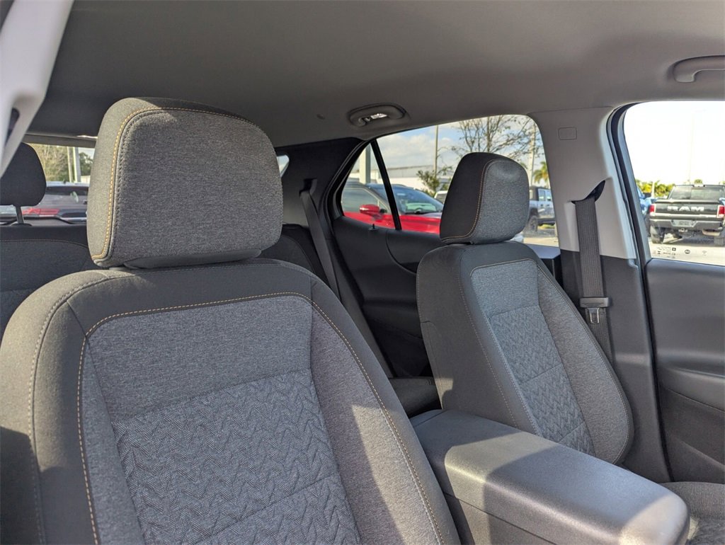 Used 2024 Chevrolet Equinox LT image 11