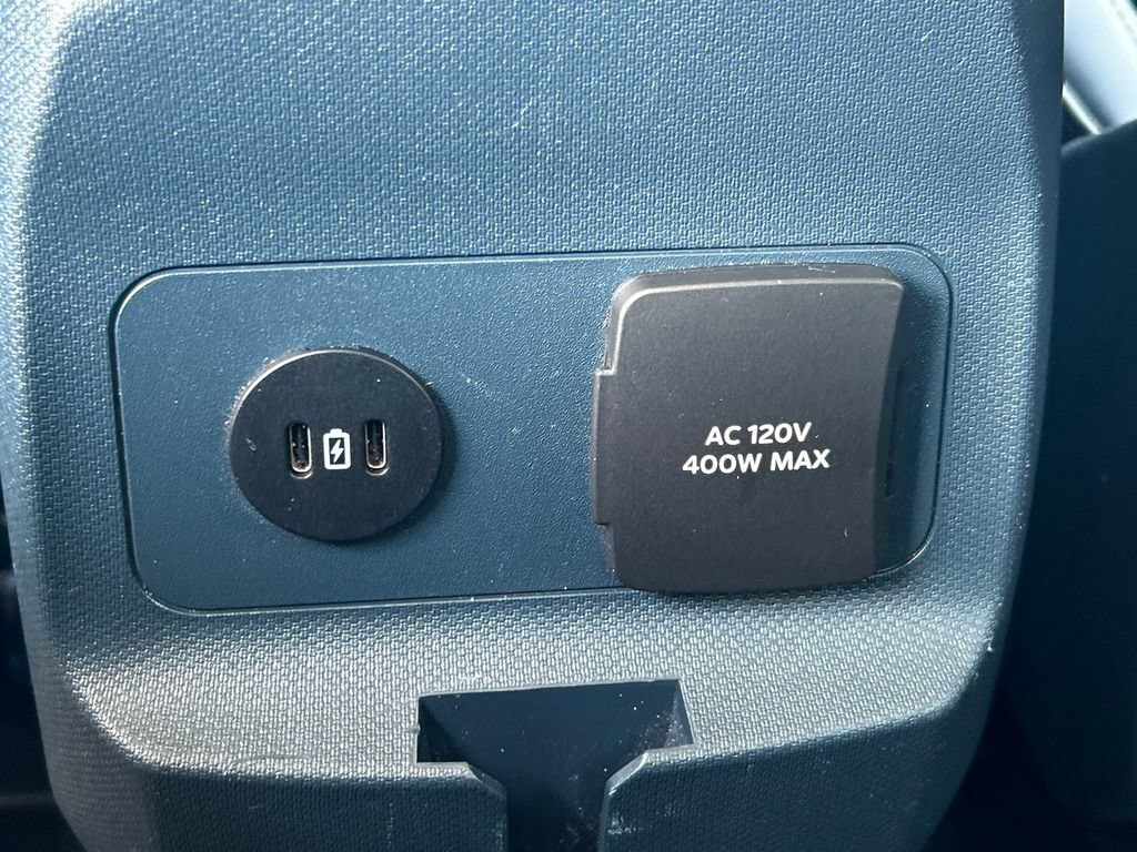Used 2023 Ford Maverick Lariat w/ Lariat Luxury Package AWD/4WD image 19