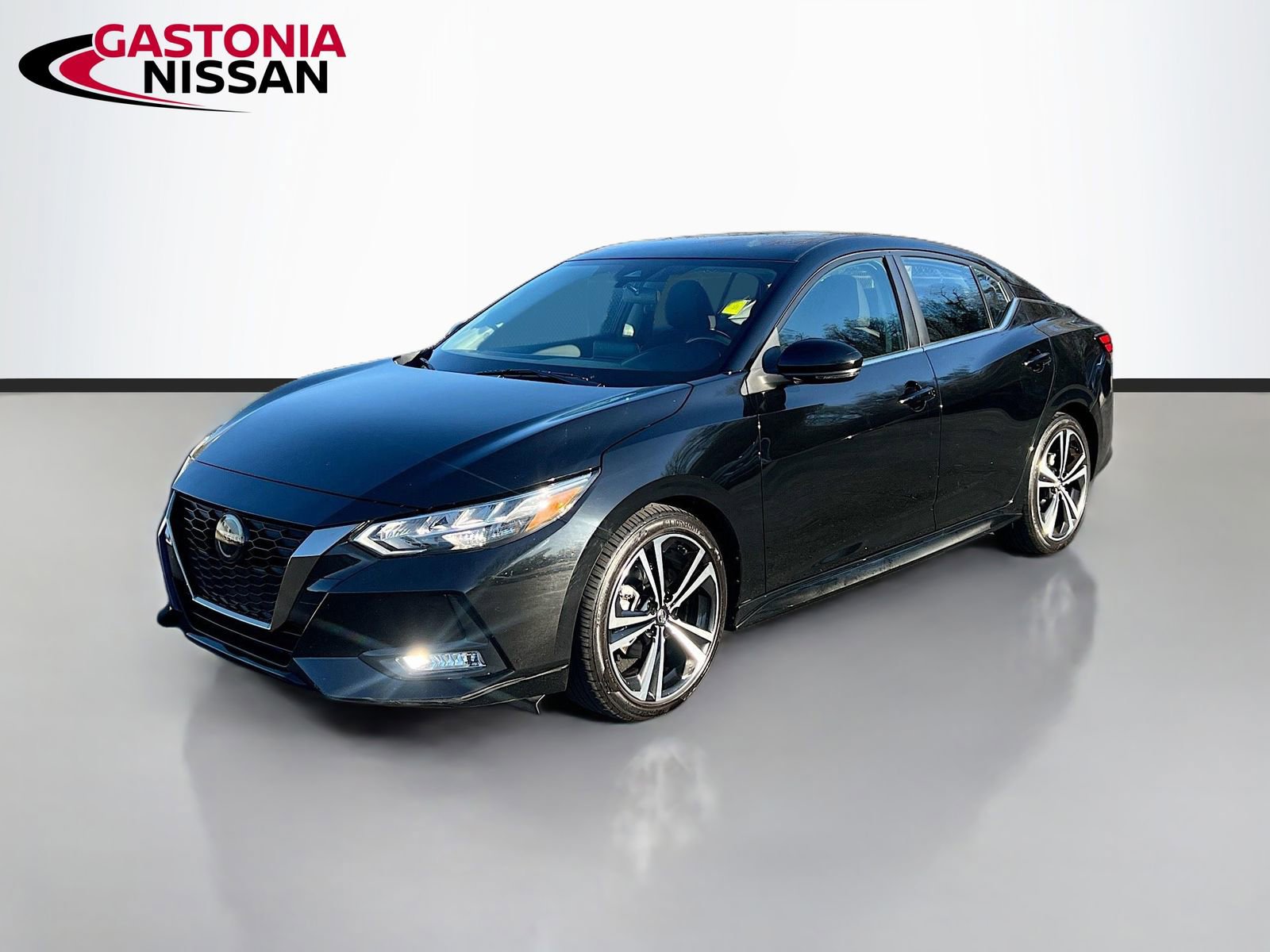 Used 2022 Nissan Sentra SR w/ Trunk Package video 3