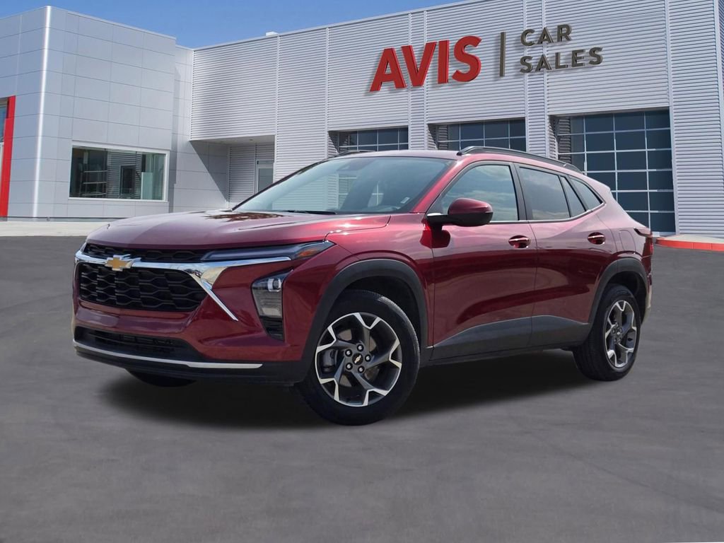 Used 2025 Chevrolet Trax LT w/ LT Convenience Package FWD image 1