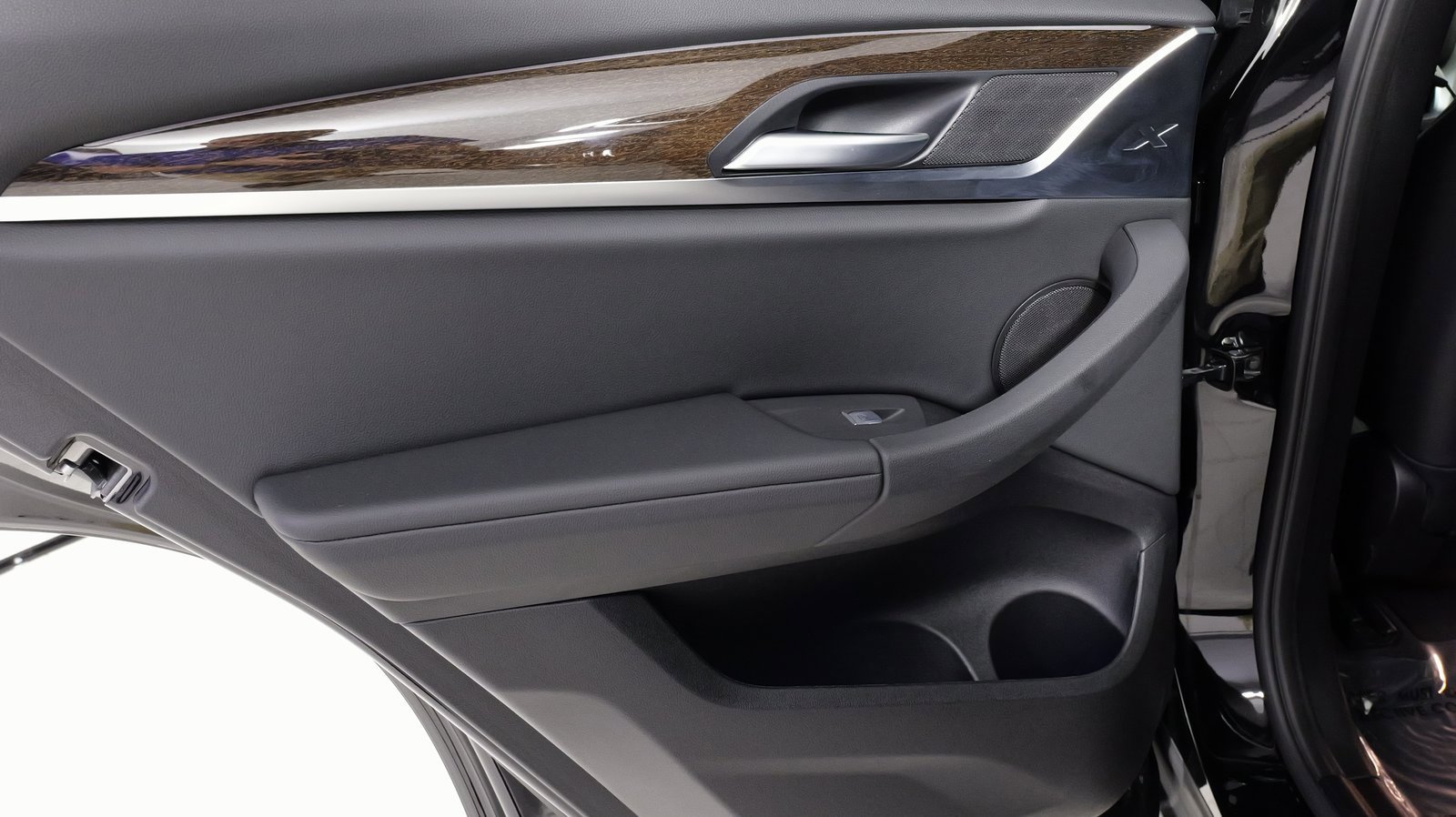 Used 2022 BMW X4 xDrive30i w/ Convenience Package image 39