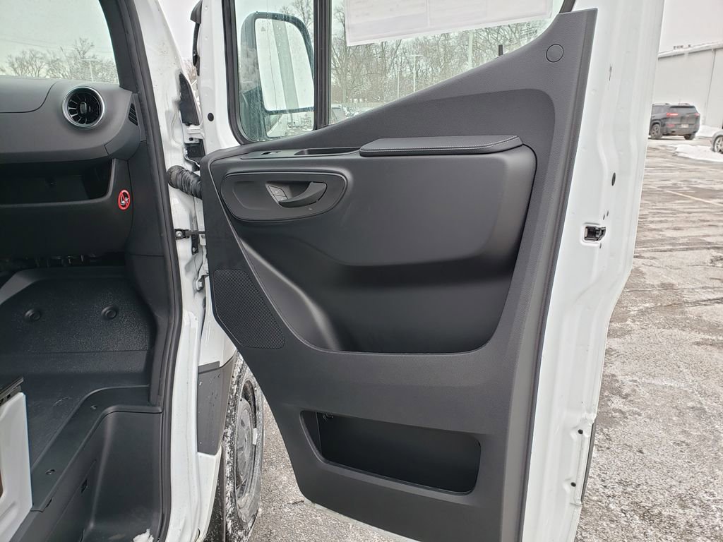 New 2026 Mercedes-Benz Sprinter 3500 image 24