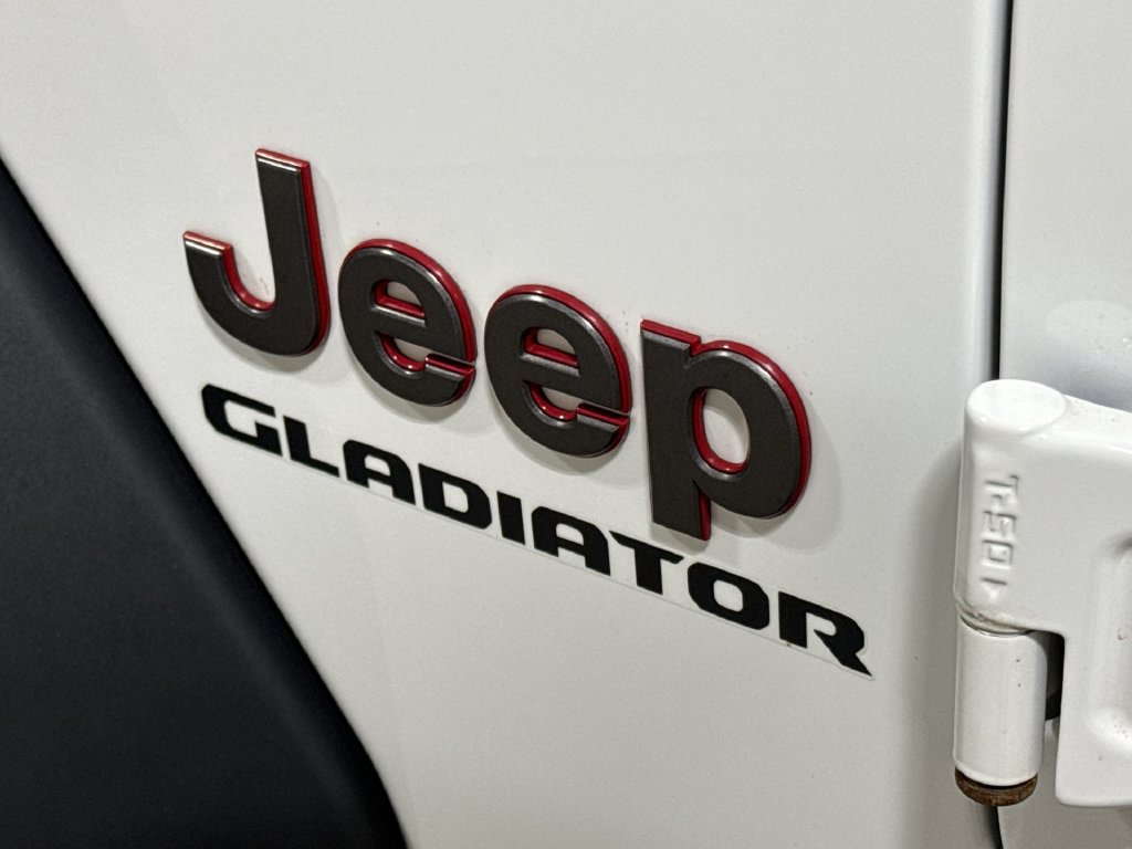 Used 2021 Jeep Gladiator Rubicon AWD/4WD image 25