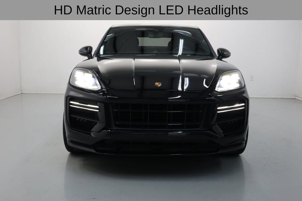 Used 2024 Porsche Cayenne Turbo GT AWD/4WD image 39