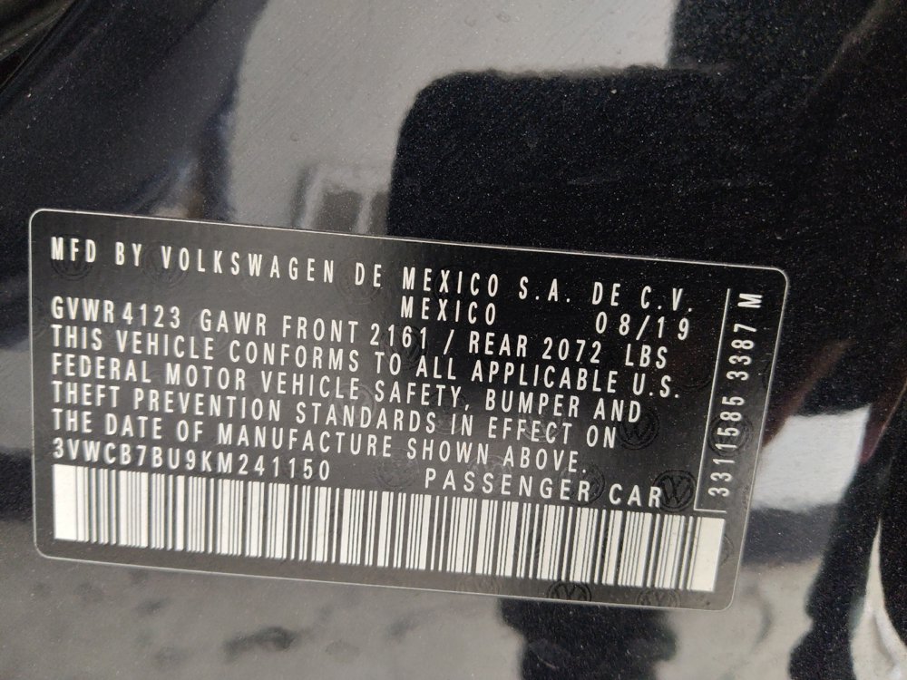 Used 2019 Volkswagen Jetta R-Line w/ R-Line Cold Weather Package FWD image 33