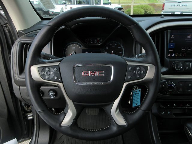 Used 2022 GMC Canyon Denali image 14