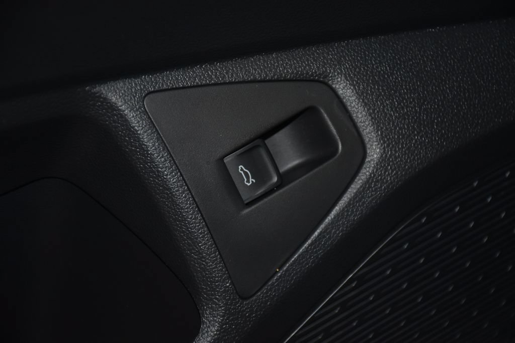 New 2026 Volkswagen Jetta Sport FWD image 24