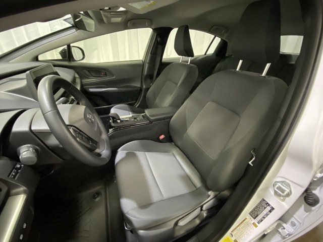 Used 2023 Toyota Prius LE image 10