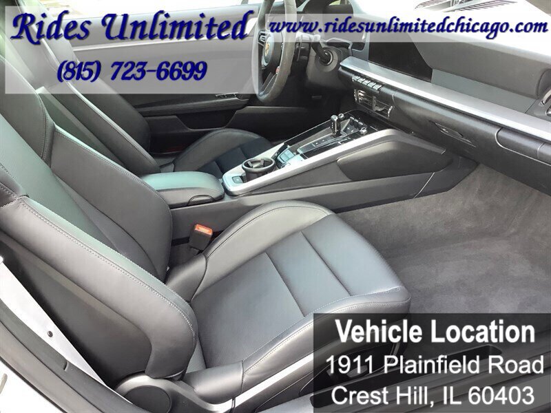 Used 2025 Porsche 911 Carrera image 40