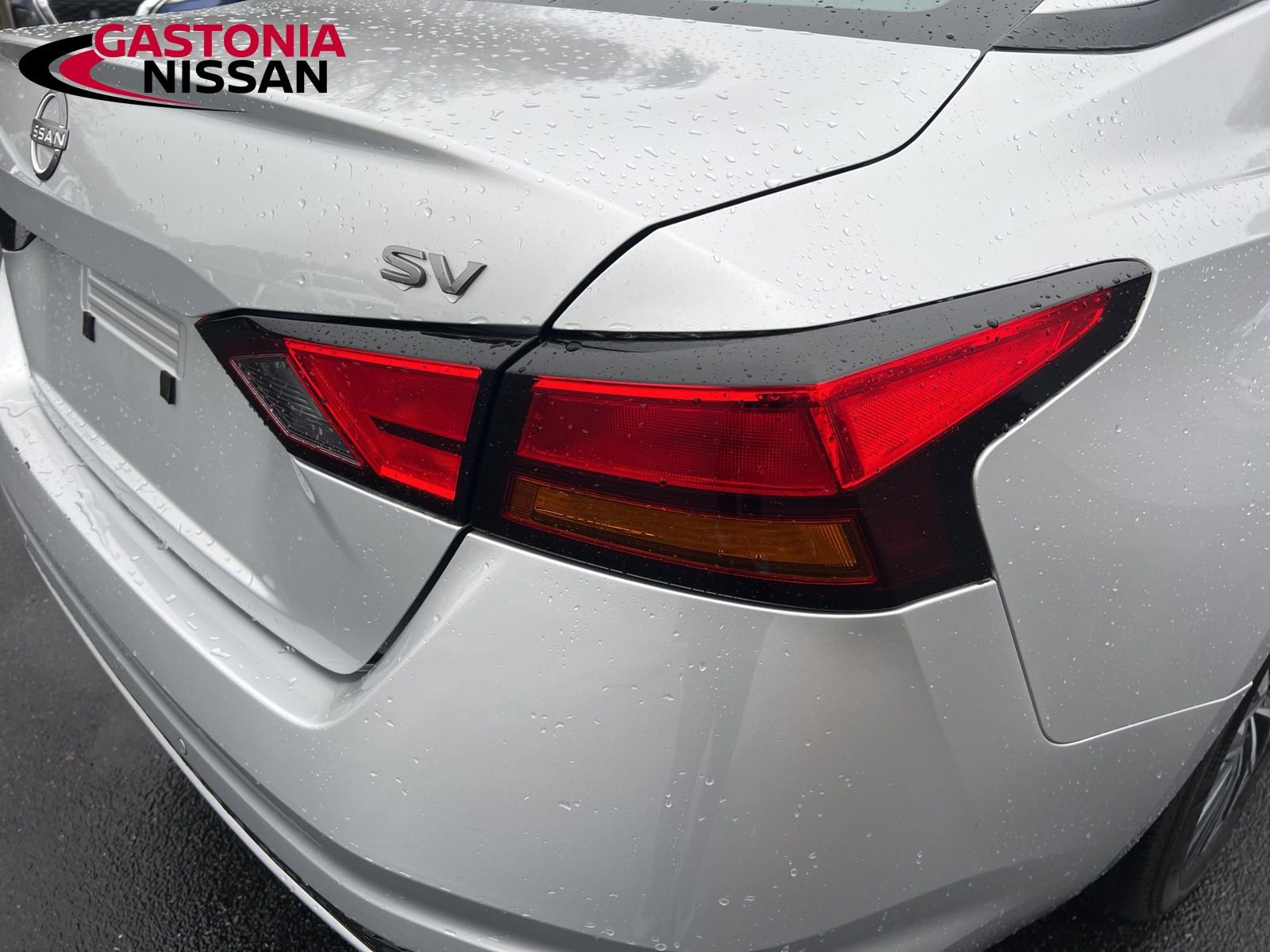 Used 2024 Nissan Altima 2.5 SV image 17