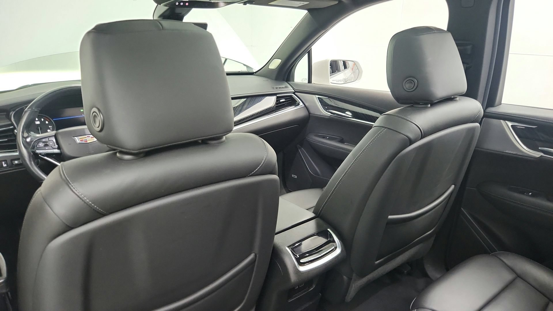 Certified 2020 Cadillac XT6 Premium Luxury AWD/4WD image 24