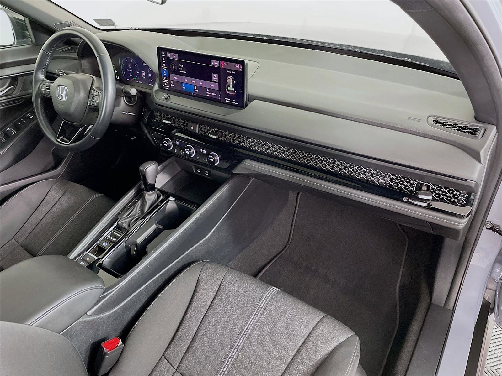 Used 2023 Honda Accord Sport image 32