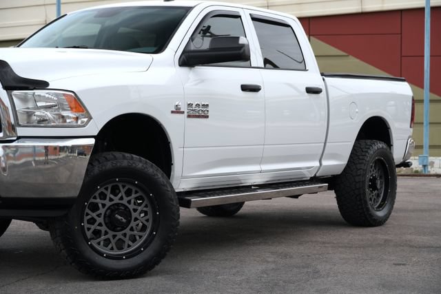 Used 2018 RAM 2500 Tradesman w/ Chrome Appearance Group AWD/4WD image 9
