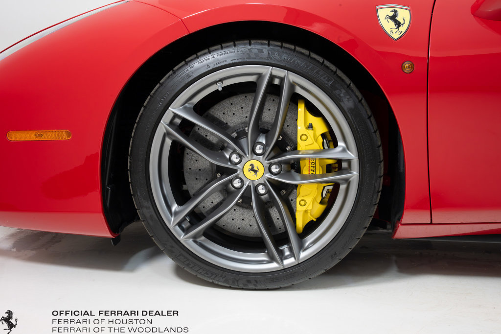 Certified 2017 Ferrari 488 GTB RWD image 19
